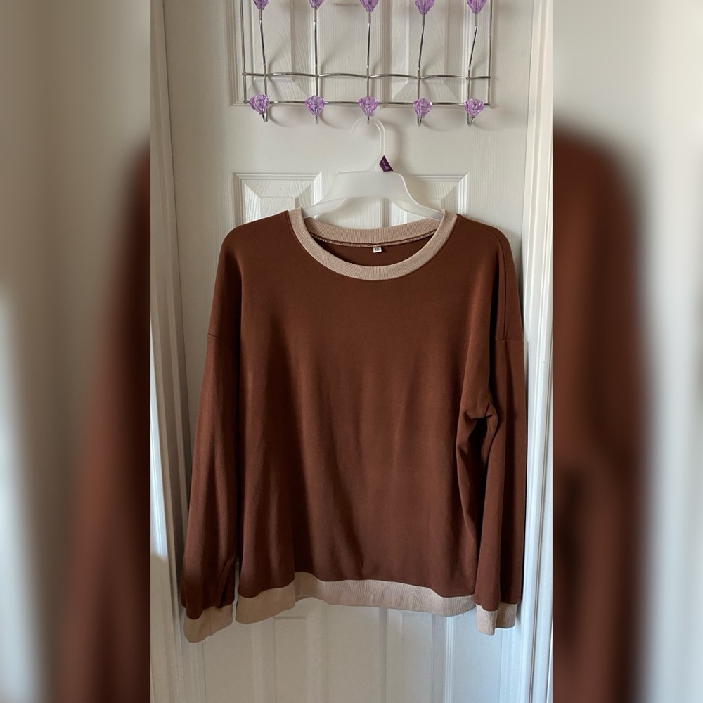 Brown Long Sleeve Sweatshirt